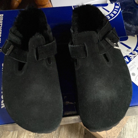 Birkenstock Women's Black 'Boston' Genuine Shearling Lined Clog NWT 36 N-fit - Picture 3 of 7